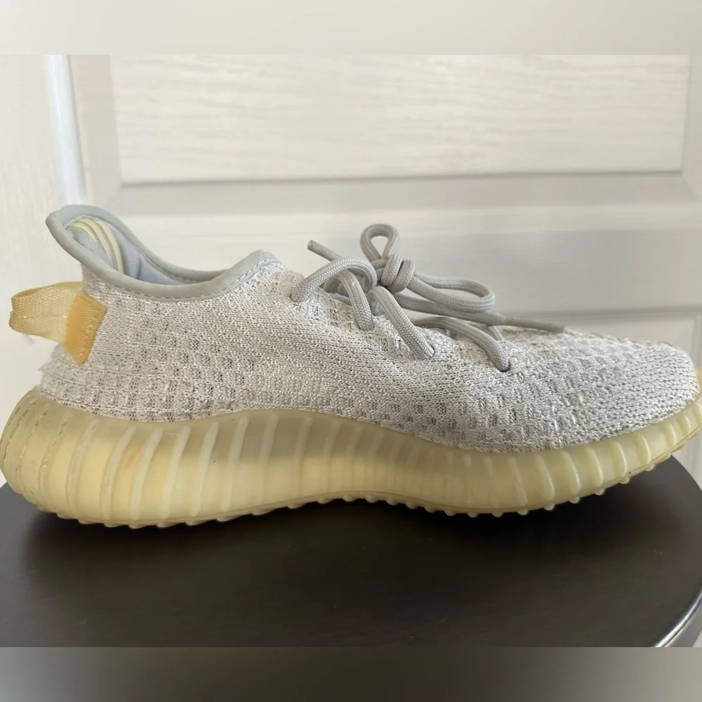 Adidas Yeezy Boost 350 V2 - Men’s Size 7.5 – Natural Colorway – USED